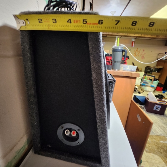 12Inch Kicker Subwoofer, Amp, box - Picture 7 of 8